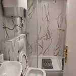 B 公寓式酒店 3*